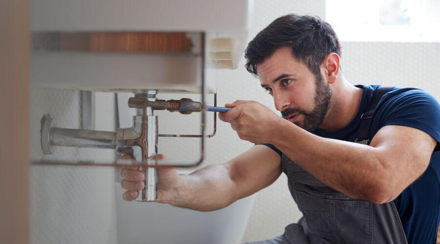 Professional water heater installation services in Brownsville, TX